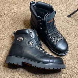 Harley-Davidson black leather lace up boots. Size 9